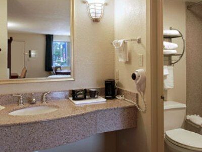 Days Inn By Wyndham Memphis At Graceland Pokoj fotografie
